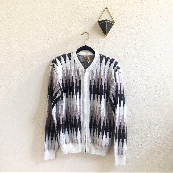 Other - 🎉HOST PIC🎉 60’s Zip Front Zig Zag Cardigan 📺